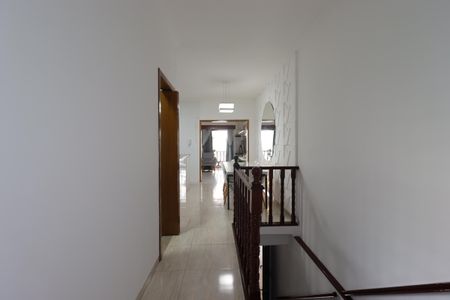 Casa à venda com 195m², 2 quartos e 5 vagasCorredor