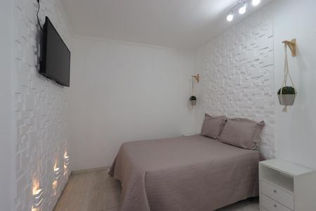 Casa à venda com 195m², 2 quartos e 5 vagasSuíte