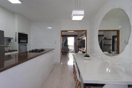 Casa à venda com 195m², 2 quartos e 5 vagasCozinha