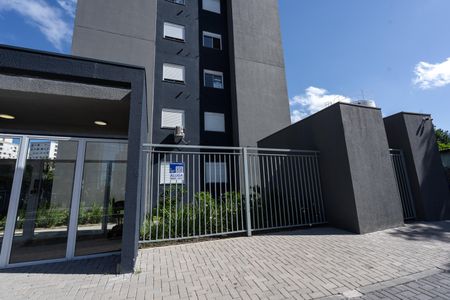 Apartamento para alugar com 46m², 2 quartos e 1 vaga Apartamento para alugar com 46m², 2 quartos e 1 vagaFachada