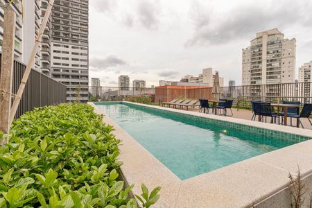 Studio à venda com 32m², 1 quarto e sem vagaPiscina 