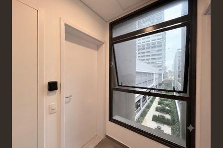 Studio à venda com 32m², 1 quarto e sem vagaHall Apartamento 