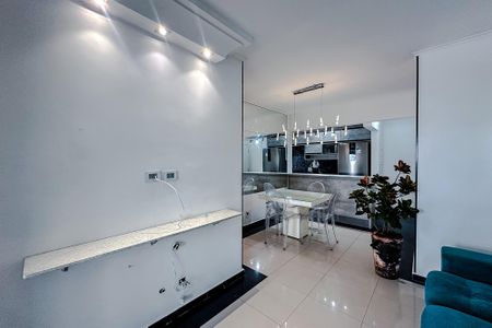 Apartamento à venda com 74m², 3 quartos e 1 vaga Apartamento à venda com 74m², 3 quartos e 1 vagaSala