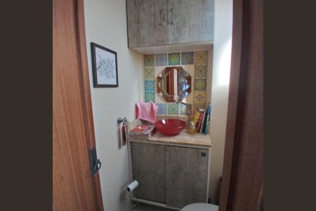 Apartamento à venda com 68m², 2 quartos e 1 vaga Apartamento à venda com 68m², 2 quartos e 1 vagaLavabo