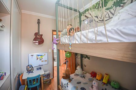 Apartamento à venda com 75m², 3 quartos e 2 vagasQuarto 2