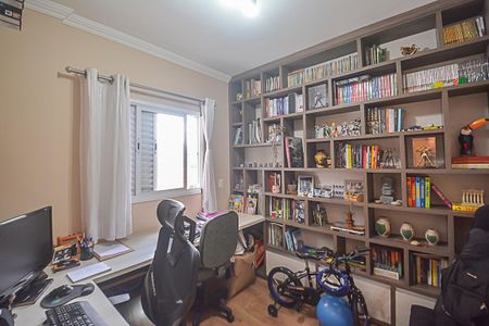 Apartamento à venda com 75m², 3 quartos e 2 vagasQuarto 1