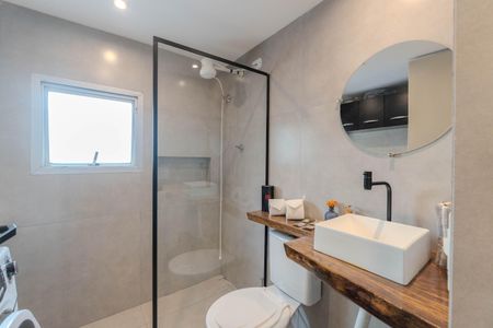 Apartamento para alugar com 30m², 1 quarto e 1 vaga Apartamento para alugar com 30m², 1 quarto e 1 vagaBanheiro