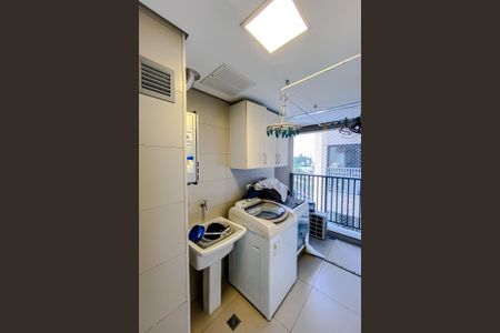 Apartamento para alugar com 115m², 3 quartos e 2 vagas Apartamento para alugar com 115m², 3 quartos e 2 vagasÁrea de Serviço