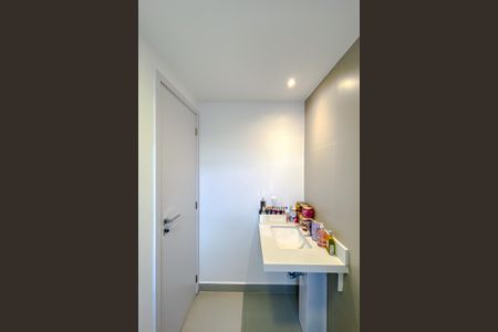 Apartamento para alugar com 115m², 3 quartos e 2 vagas Apartamento para alugar com 115m², 3 quartos e 2 vagasBanheiro da Suíte