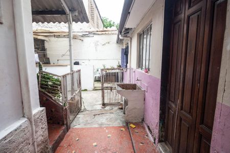 Área de serviço de casa à venda com 2 quartos, 600m² em Vila Vitorio Mazzei, São Paulo
