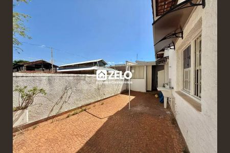 Casa à venda com 156m², 3 quartos e 2 vagas Casa à venda com 156m², 3 quartos e 2 vagasFoto 10