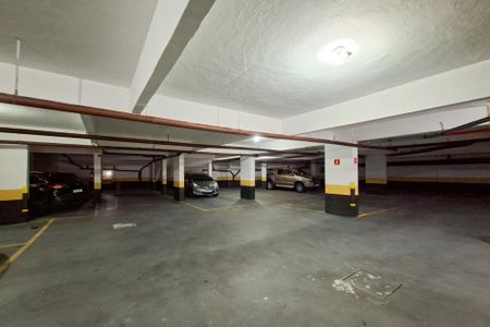 Apartamento para alugar com 110m², 3 quartos e 2 vagas Apartamento para alugar com 110m², 3 quartos e 2 vagasGaragem