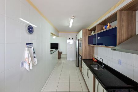 Apartamento para alugar com 110m², 3 quartos e 2 vagas Apartamento para alugar com 110m², 3 quartos e 2 vagasCozinha