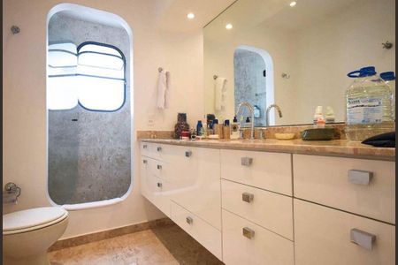 Banheiro de apartamento à venda com 4 quartos, 470m² em Santa Cecilia, São Paulo