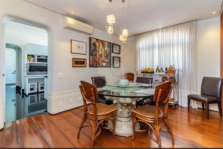 Apartamento à venda com 470m², 4 quartos e 6 vagasDetalhe