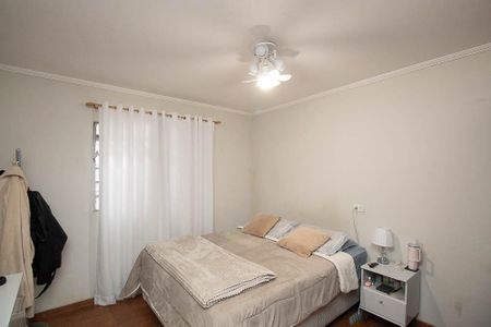 Casa à venda com 308m², 5 quartos e 2 vagasQuarto 2