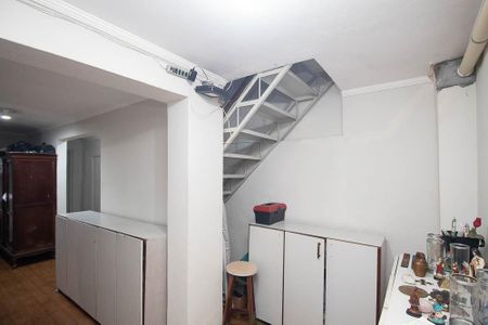 Casa à venda com 308m², 5 quartos e 2 vagasHall