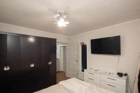 Casa à venda com 308m², 5 quartos e 2 vagasQuarto 2