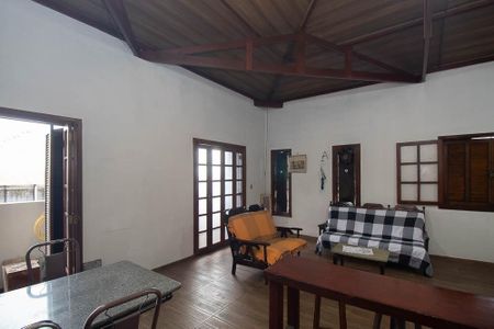 Casa à venda com 308m², 5 quartos e 2 vagasCozinha 2