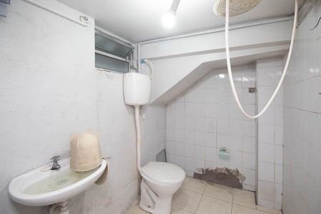 Casa à venda com 308m², 5 quartos e 2 vagasBanheiro 3