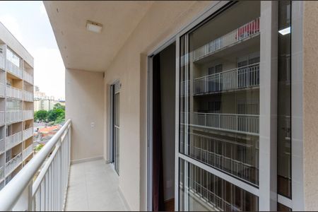 Apartamento à venda com 29m², 1 quarto e sem vaga Apartamento à venda com 29m², 1 quarto e sem vagaSuíte - Sacada