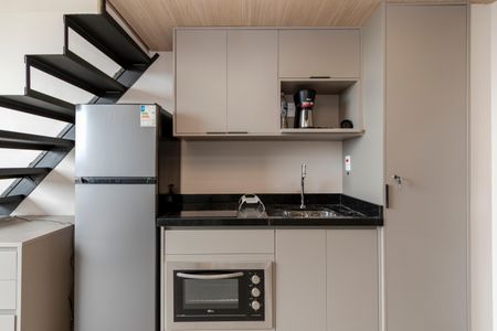 Studio para alugar com 49m², 0 quarto e sem vaga Studio para alugar com 49m², 0 quarto e sem vagaStudio