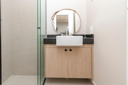 Studio para alugar com 49m², 0 quarto e sem vaga Studio para alugar com 49m², 0 quarto e sem vagaBanheiro Social