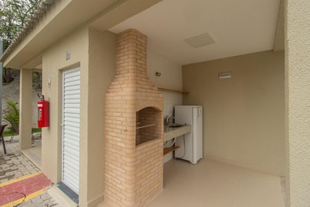 Apartamento para alugar com 65m², 2 quartos e 1 vagaÁrea comum - Churrasqueira