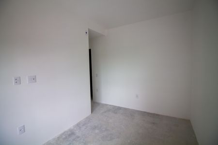 Apartamento à venda com 151m², 3 quartos e 2 vagasSuíte 1