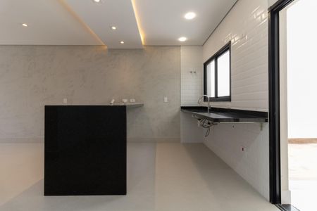 Casa à venda com 120m², 3 quartos e 2 vagas