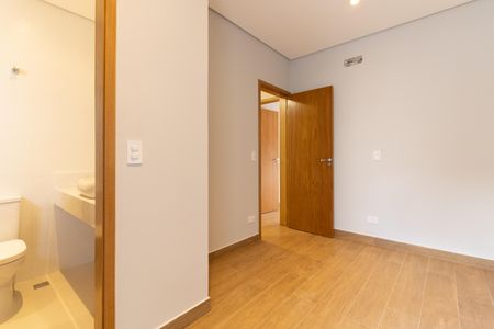 Casa à venda com 120m², 3 quartos e 2 vagas Casa à venda com 120m², 3 quartos e 2 vagasSuíte 2