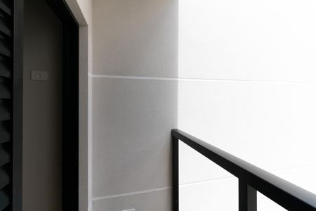 Casa à venda com 120m², 3 quartos e 2 vagas Casa à venda com 120m², 3 quartos e 2 vagasVaranda da Suíte 2