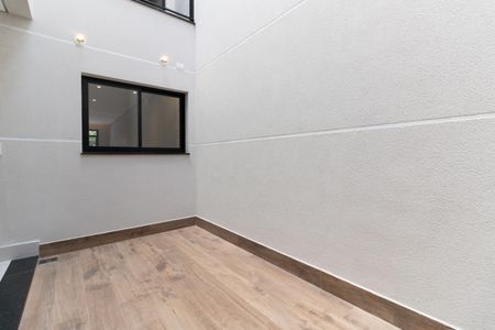 Casa à venda com 120m², 3 quartos e 2 vagas Casa à venda com 120m², 3 quartos e 2 vagasQuintal