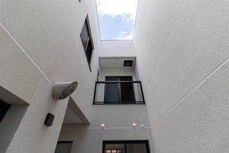 Casa à venda com 120m², 3 quartos e 2 vagas Casa à venda com 120m², 3 quartos e 2 vagasQuintal