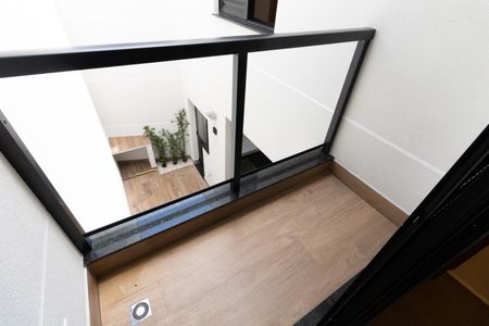 Casa à venda com 120m², 3 quartos e 2 vagas Casa à venda com 120m², 3 quartos e 2 vagasVaranda da Suíte 2