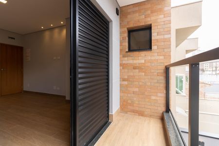 Casa à venda com 120m², 3 quartos e 2 vagas Casa à venda com 120m², 3 quartos e 2 vagasVaranda da Suíte 1