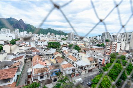 Apartamento à venda com 67m², 2 quartos e 1 vagaSala