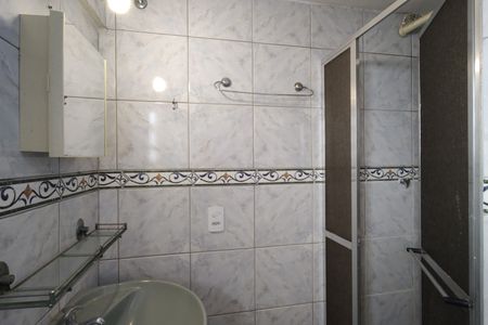 Casa de condomínio para alugar com 120m², 2 quartos e sem vaga Casa de condomínio para alugar com 120m², 2 quartos e sem vagaBanheiro da Suíte