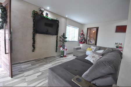 Sala de casa à venda com 3 quartos, 420m² em Tremembé, São Paulo