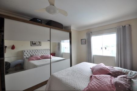 Casa à venda com 420m², 3 quartos e 3 vagasQuarto Suíte