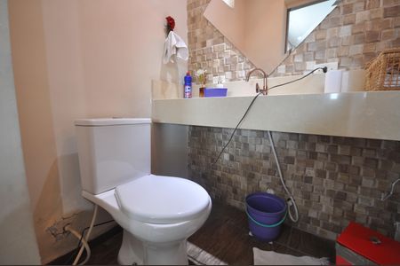 Casa à venda com 420m², 3 quartos e 3 vagasLavabo