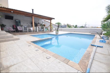 Casa à venda com 420m², 3 quartos e 3 vagasPiscina