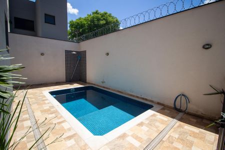 Apartamento para alugar com 60m², 2 quartos e 1 vaga Apartamento para alugar com 60m², 2 quartos e 1 vagaÁrea comum - Piscina