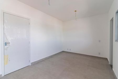 Apartamento para alugar com 33m², 1 quarto e 1 vagaSala/Quarto
