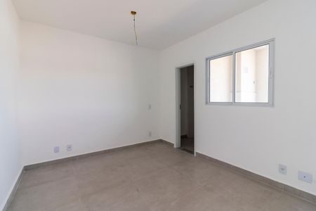 Apartamento para alugar com 33m², 1 quarto e 1 vagaSala/Quarto