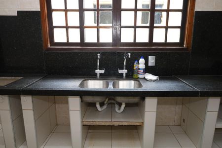 Cozinha de casa para alugar com 3 quartos, 750m² em Jardim Nossa Senhora do Carmo, São Paulo