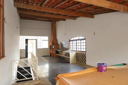 Área comum de casa para alugar com 3 quartos, 750m² em Jardim Nossa Senhora do Carmo, São Paulo