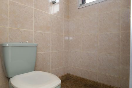 Casa para alugar com 750m², 3 quartos e 8 vagasBanheiro de Serviço