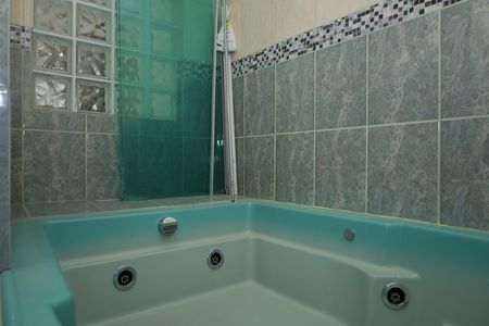 Casa para alugar com 750m², 3 quartos e 8 vagasBanheiro Suíte