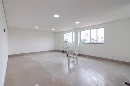 Apartamento para alugar com 32m², 1 quarto e 1 vaga Apartamento para alugar com 32m², 1 quarto e 1 vagaÁrea comum - Academia